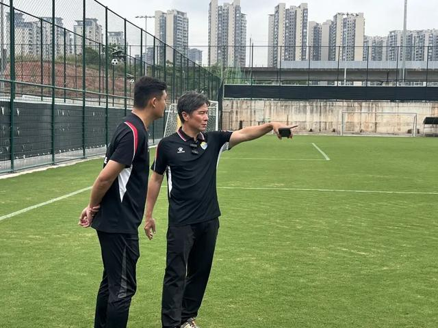 彭伟国时隔十二年回归职业足球领域 担任广西恒